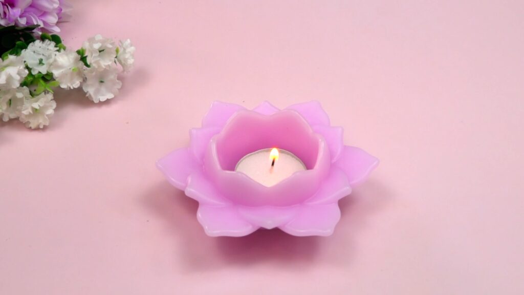 Haz tus propias velas flotantes con luces LED para lograr un